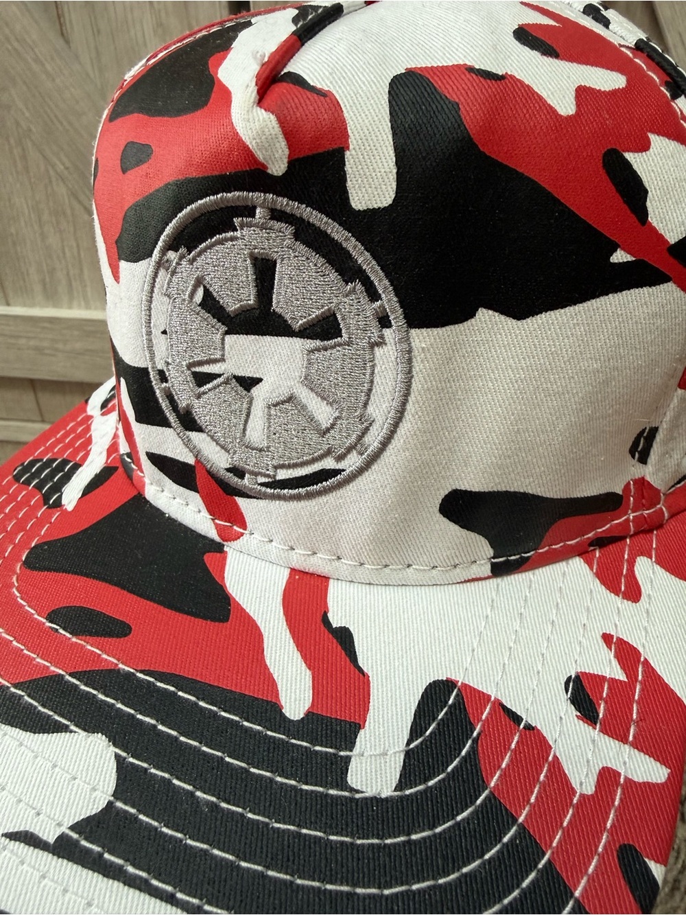 Star Wars Galactic Empire Red Camo Snapback Hat - Like New